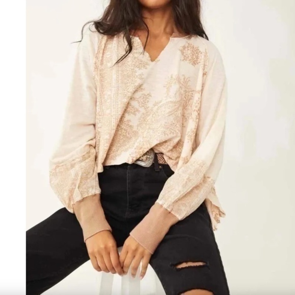 Free People True Perfection High/Low Cotton Blouse in Almond Milk Size Small